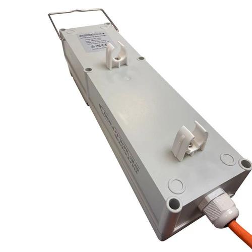 Outdoor Revolution 5 Way - Mobile Mains Power Unit - Image 5